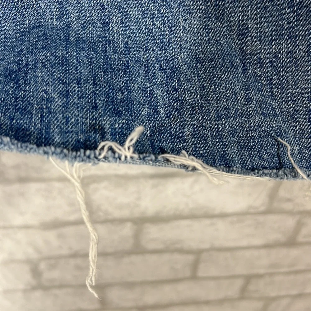 Joeoy denim raw hem skirt size small